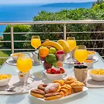 Lourdas Bay View * Simotata