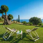 Lourdas Bay View Holiday home Simotata