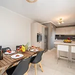 Lourdas Bay View Holiday home *