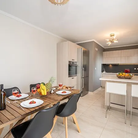 Lourdas Bay View Dom wakacyjny *