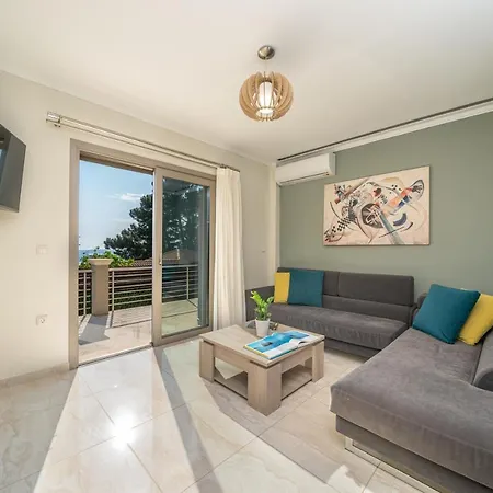 Lourdas Bay View Tatil Evi *